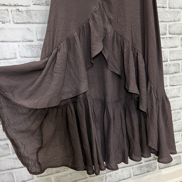 NWOT Wishlist Apparel Maxi Dress Off Shoulder Ruffle Dark Gray Brown‎ Size S - Picture 6 of 12